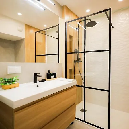 Appartamento Glow Apartments, Heaven Stare