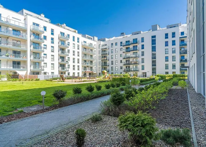 Glow Apartments, Heaven Stare 아파트 *