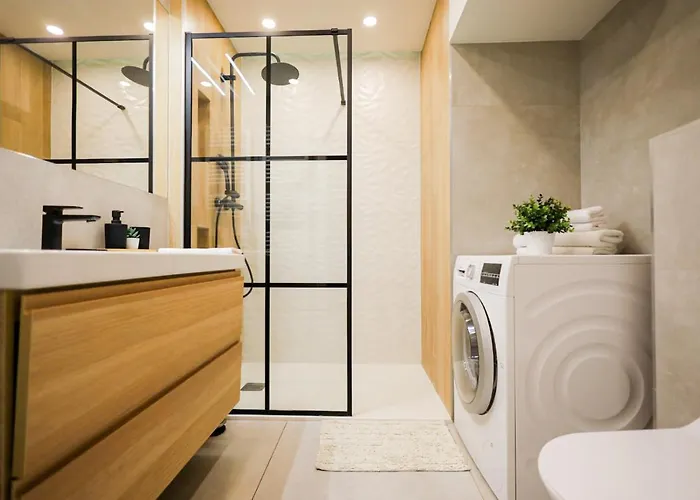 Daire Glow Apartments, Heaven Stare *